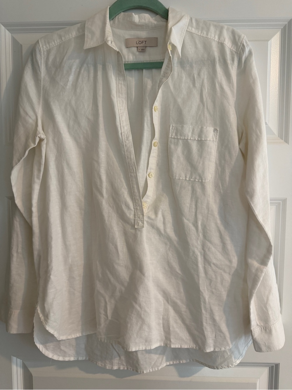 LOFT Men's Cream Long-Sleeve Button Placket Shirt